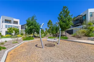 136 Rondo, Irvine, CA 92618 - Photo 51