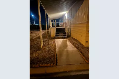 123 N 10th #24, Taft, CA 93268 - Photo 3