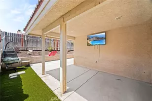 9588 Mountain Pine Ct, Phelan, CA 92371 - Photo 23