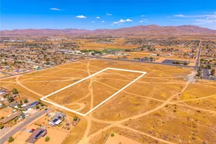 30874811 Okanagan Rd, Apple Valley, CA 92308 - Photo 1