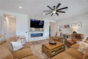 11547 Explorer Ct, Corona, CA 92883 - Photo 29