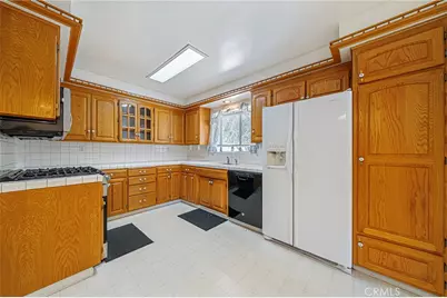 1057 W Bonnie Brae Court, Ontario, CA 91762 - Photo 11