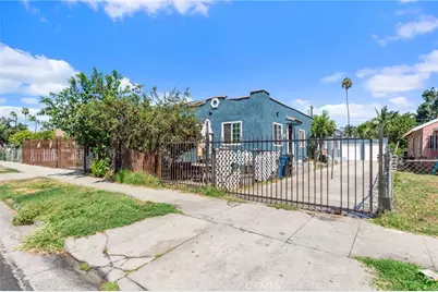 135 E 77th Street, Los Angeles, CA 90003 - Photo 7