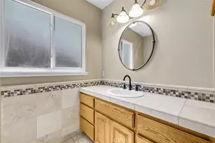 928 S Shasta, West Covina, CA 91791 - Photo 21