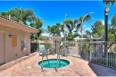 1015 La Terraza #304, Corona, CA 92879 - Photo 33