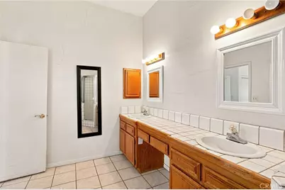 18170 Capri, Hesperia, CA 92345 - Photo 31