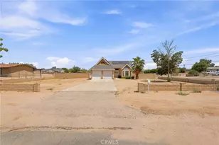18170 Capri, Hesperia, CA 92345 - Photo 3