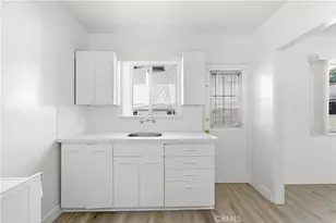 2472 Chestnut Ave, Long Beach, CA 90806 - Photo 17
