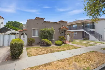 2472 Chestnut Avenue, Long Beach, CA 90806 - Photo 3