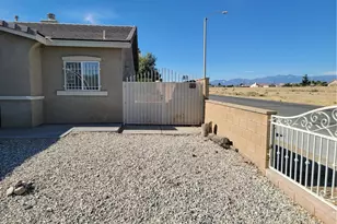 10515 Arlette Ct, Adelanto, CA 92301 - Photo 3