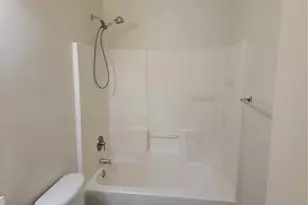 10515 Arlette Ct, Adelanto, CA 92301 - Photo 13
