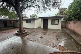 1251 Kilson Dr, Santa Ana, CA 92707 - Photo 35