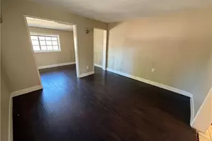 21514 Cohasset St, Canoga Park, CA 91303 - Photo 13