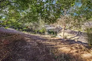 2020 Oak Valley, Glendale, CA 91208 - Photo 39