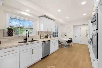 2020 Oak Valley, Glendale, CA 91208 - Photo 13