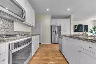 7205 Crescendo Ln, Fontana, CA 92336 - Photo 21