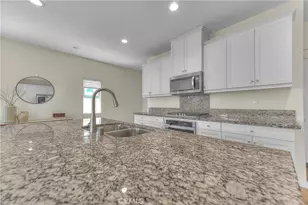 7205 Crescendo Ln, Fontana, CA 92336 - Photo 25