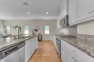 7205 Crescendo Ln, Fontana, CA 92336 - Photo 25
