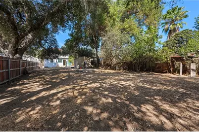 1622 Navarro, Pasadena, CA 91103 - Photo 57