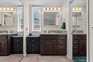 29159 Lotusgarden Dr, Canyon Country, CA 91387 - Photo 17