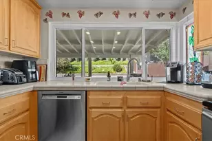 29159 Lotusgarden Dr, Canyon Country, CA 91387 - Photo 13