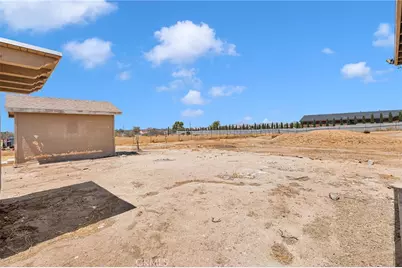 10912 Matilija, Apple Valley, CA 92308 - Photo 21