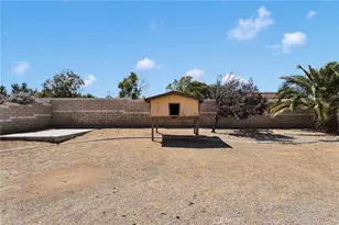 13068 Angelica, Victorville, CA 92392 - Photo 39
