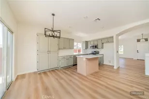 27698 Via Sol Arriva, Moreno Valley, CA 92555 - Photo 11