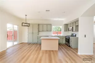 27698 Via Sol Arriva, Moreno Valley, CA 92555 - Photo 13