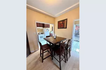 6117 S Hoover, Los Angeles, CA 90044 - Photo 9
