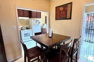 6117 S Hoover, Los Angeles, CA 90044 - Photo 9
