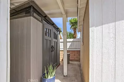 239 N Riverside, Rialto, CA 92376 - Photo 11