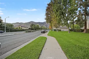 1754 Shady Oaks Ct, Azusa, CA 91702 - Photo 33