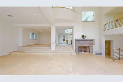 742 Greenridge Drive, La Canada Flintridge, CA 91011 - Photo 9