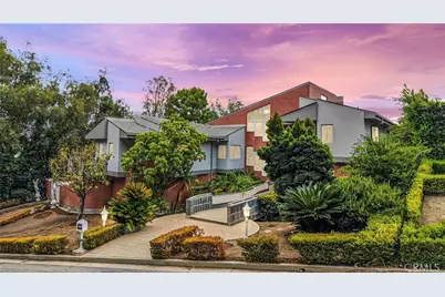 742 Greenridge Drive, La Canada Flintridge, CA 91011 - Photo 1