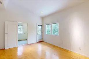 742 Greenridge Dr, La Canada Flintridge, CA 91011 - Photo 33