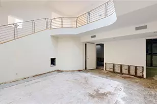 742 Greenridge Dr, La Canada Flintridge, CA 91011 - Photo 27