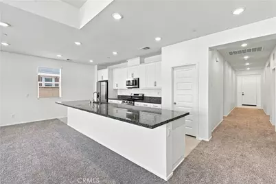 11824 Bobcat Hills Lane, Victorville, CA 92392 - Photo 13