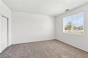 11824 Bobcat Hills Ln, Victorville, CA 92392 - Photo 21