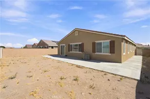 11824 Bobcat Hills Ln, Victorville, CA 92392 - Photo 37