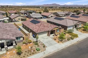 11824 Bobcat Hills Ln, Victorville, CA 92392 - Photo 45