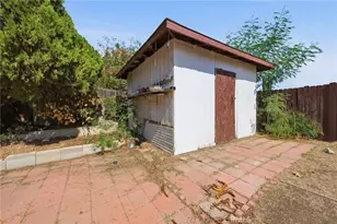 759 S Arrowhead, Rialto, CA 92376 - Photo 17
