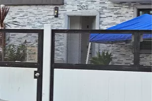1201 Rolland Curtis, Los Angeles, CA 90037 - Photo 13