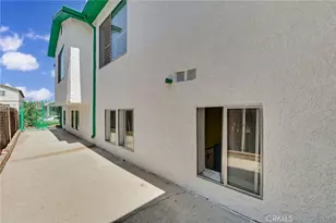 828 W 73rd, Los Angeles, CA 90044 - Photo 27