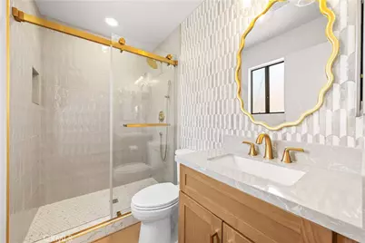 27640 Nugget Drive #3, Canyon Country, CA 91387 - Photo 11