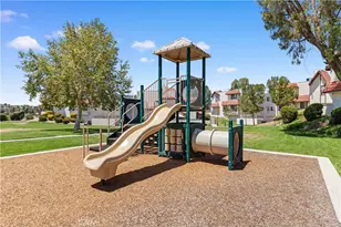 27640 Nugget Dr, Canyon Country, CA 91387 - Photo 37