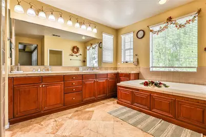 1886 Richards, Upland, CA 91784 - Photo 33