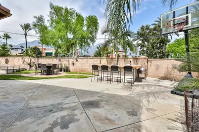 1886 Richards, Upland, CA 91784 - Photo 39