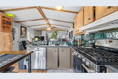 12655 2nd, Yucaipa, CA 92399 - Photo 9