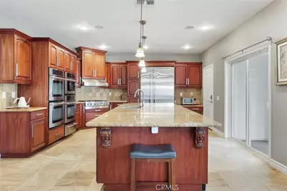 322 E 19th, Upland, CA 91784 - Photo 19